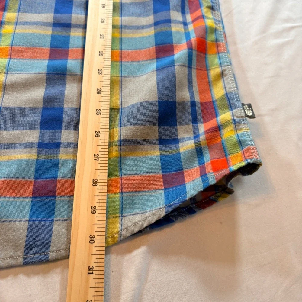 The North Face Plaid Button Down Shirt Mens Large Multicolor Long Sleeve Hiking